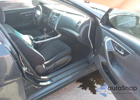 2013 Nissan Altima 2.5 S z USA, uszkodzony, nr VIN 1N4AL3AP3DC266695